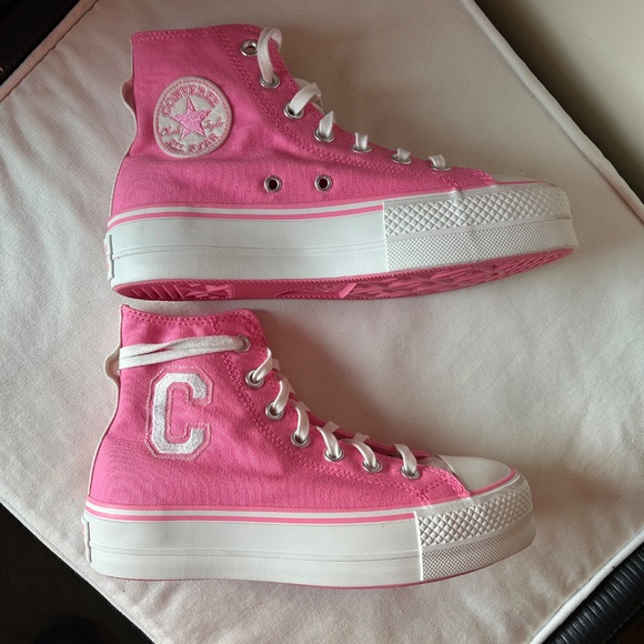 Used Pink Converse Chuck Taylor All Star Vintage - Size 4.5 - Picture 3 of 6